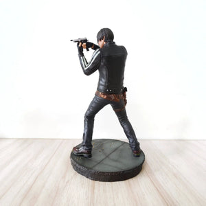 Kotobukiya Resident Evil Hunter Leon Figure (30 cm)