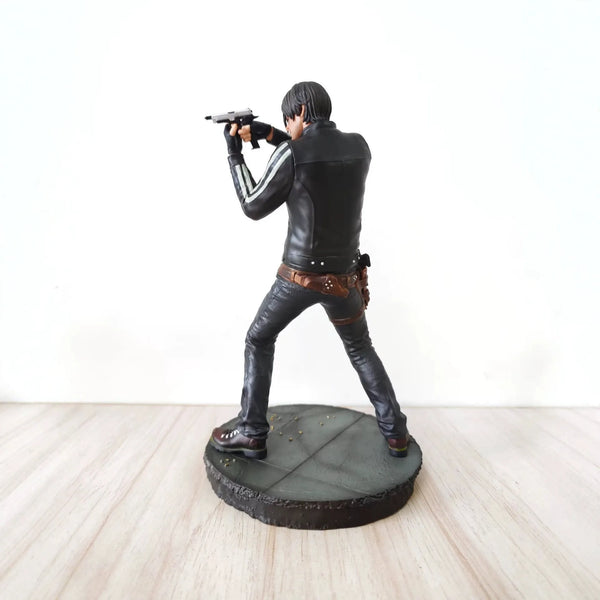 Kotobukiya Resident Evil Hunter Leon Figure (30 cm)