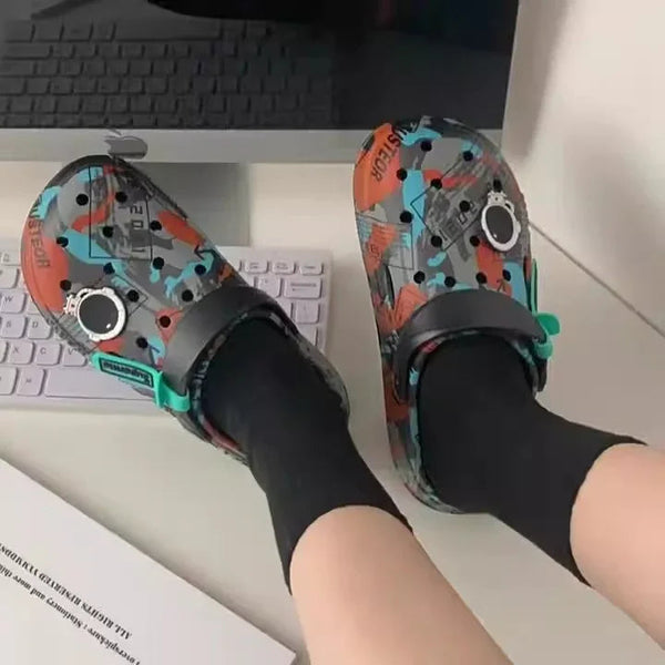 SUPRM Icon Art Clogs