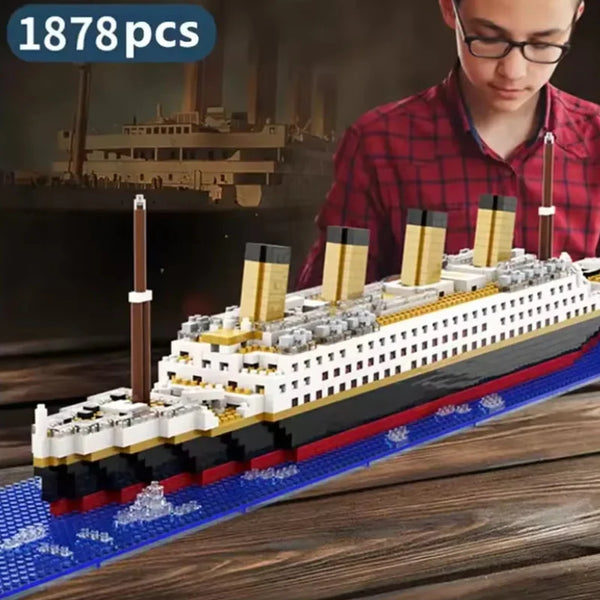 Titanic 66032 Classic Building Blocks (3800 Pcs)