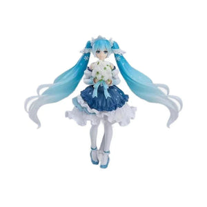 Hatsune Miku Snow Songstress Figurine (15 cm)