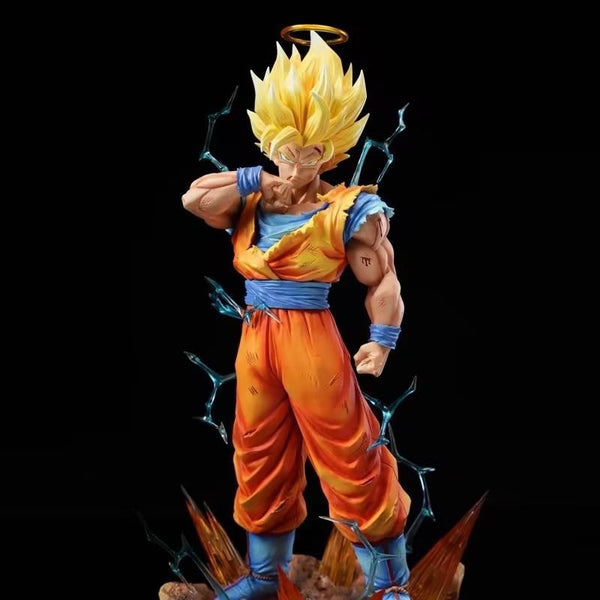 Ascended Super Saiyan 2 Goku Illuminated Diorama (35 cm)