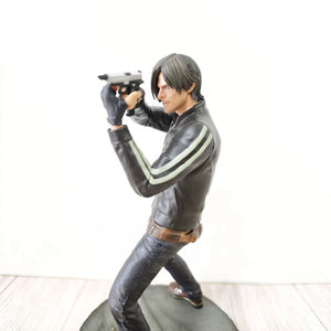 Kotobukiya Resident Evil Hunter Leon Figure (30 cm)