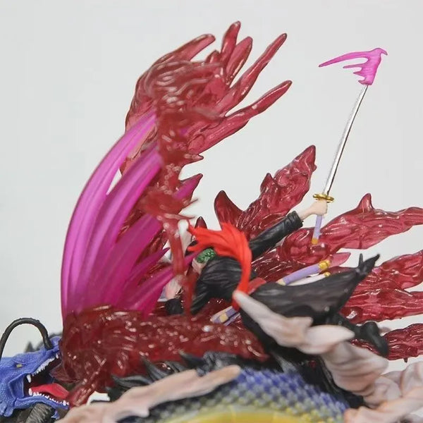 Roronoa Zoro vs. Kaido Dragon Figure (25 cm)