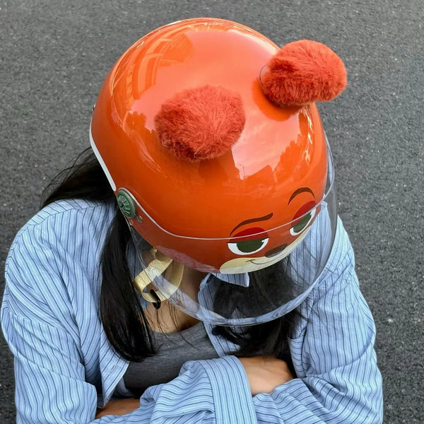 Nick Clever Fox Protection Helmet