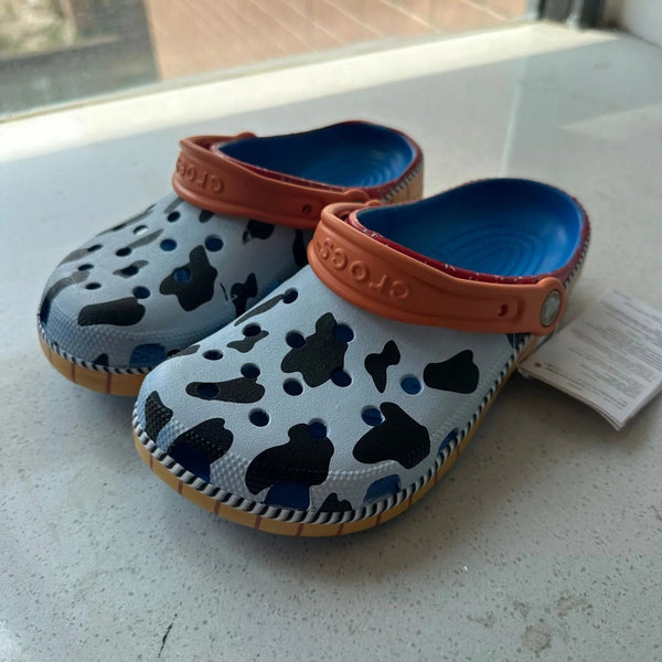 DZNY Woody Cowboy Classic Clogs