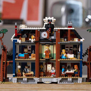 Stranger Things Creel House Building Blocks (2593 Pcs)