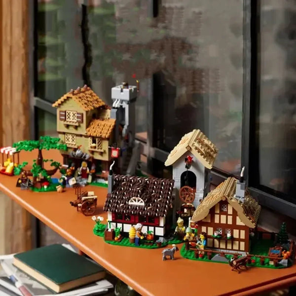Medieval Town Square Building Blocks (3304 Pcs)