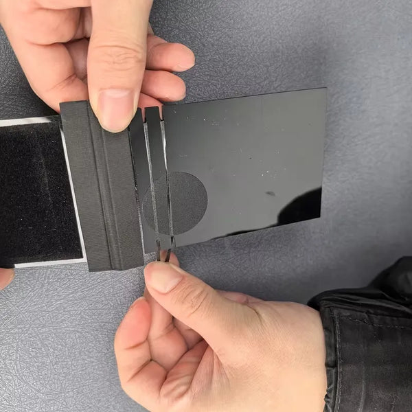 Quantum Magical Flick Wallet Illusion