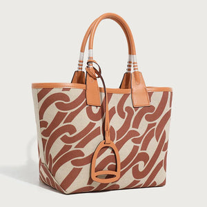 Horse Carriage Luxe Steeple Women's Tote Bag