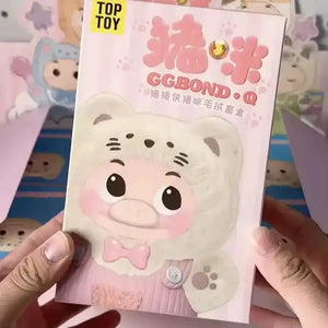 Top Story GG Bond Piggy Blind Box