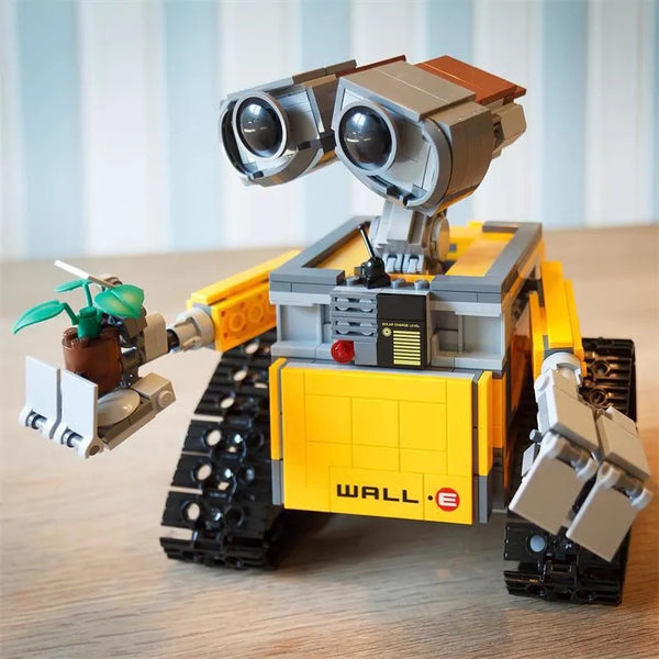 Wall-E Masterpiece Building Blocks (687 Pcs)