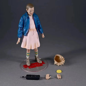 Stranger Things Eleven Retro Articulated Figurine (15 cm)