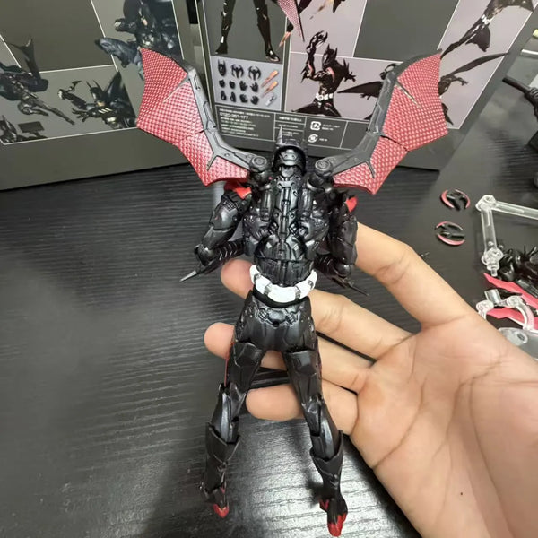 Amazing Yamaguchi Batman Beyond Figure (16 cm)