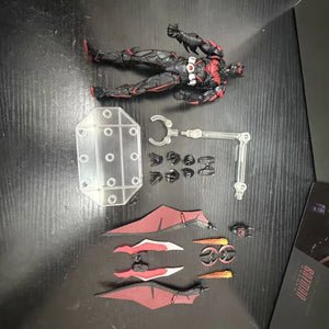 Amazing Yamaguchi Batman Beyond Figure (16 cm)