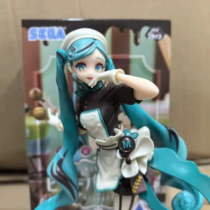 Hatsune Miku Pastry Chef Ver. Figure (21 cm)
