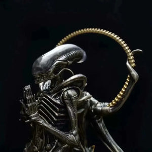 CERTOYS Zen Alien Statue (28 cm)