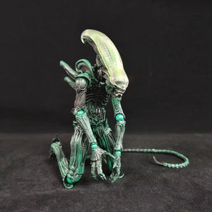 Figma 108 Green Alien Figure (16 cm)