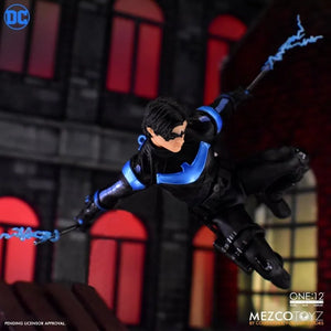 Mezco 1:12 Collective DC Comics Nightwing Figure