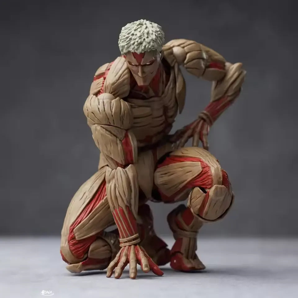 Amazing Yamaguchi Armoured Titan Figure