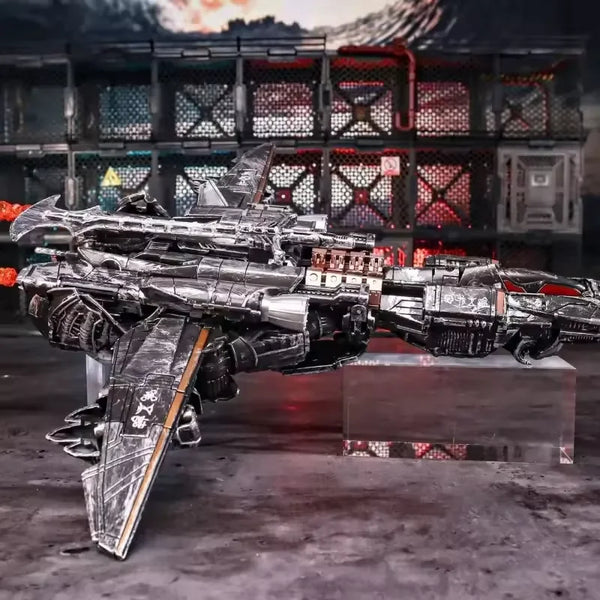 BMB Battle Damaged Megatron MW-01 Figure (30 cm)