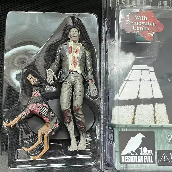 NECA Resident Evil Hunk & Zombie Figurines (16 cm)
