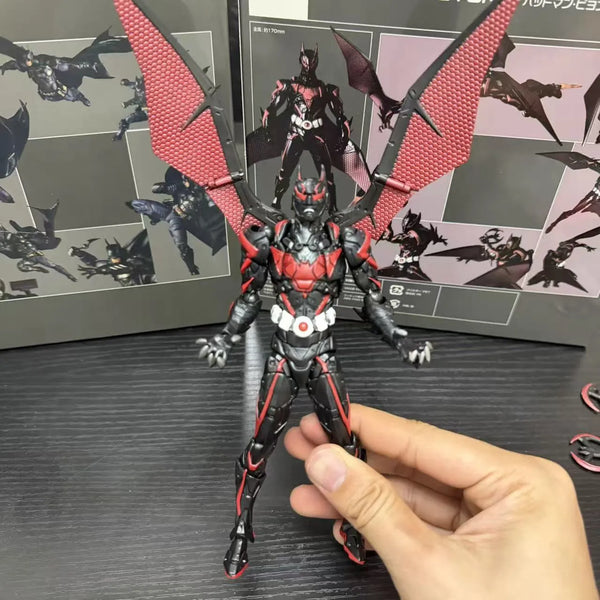 Amazing Yamaguchi Batman Beyond Figure (16 cm)