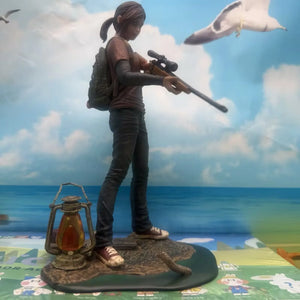 The Last of Us Joel and Ellie Post-Apocalyptic Figures