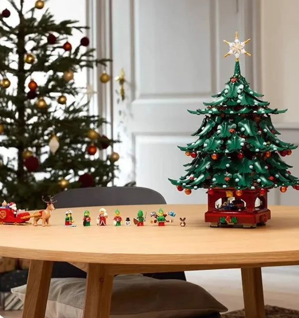 Family Christmas Tree Building Blocks (3171 Pcs)