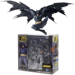 Amazing Yamaguchi DC Batman Figurine (16 cm)