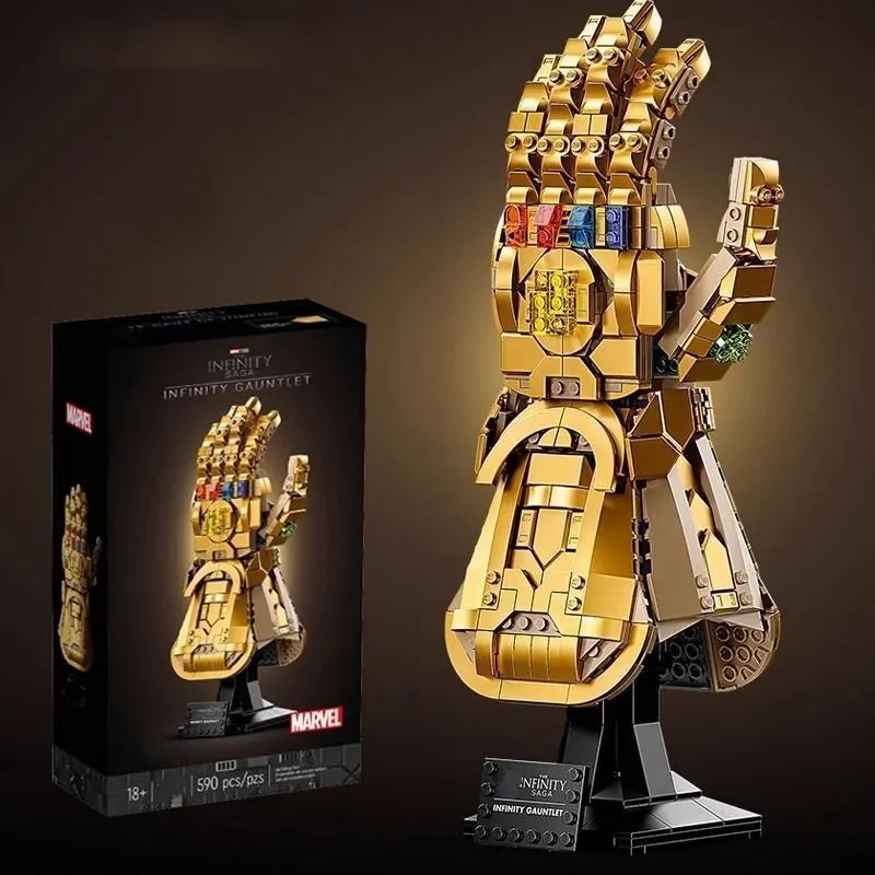 Thanos Infinity Gauntlet Building Blocks (590 Pcs)