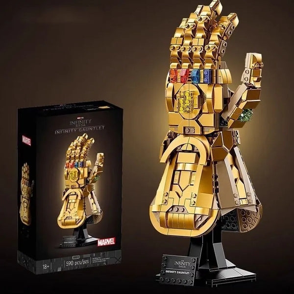 Thanos Infinity Gauntlet Building Blocks (590 Pcs)