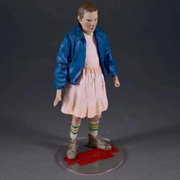 Stranger Things Eleven Retro Articulated Figurine (15 cm)