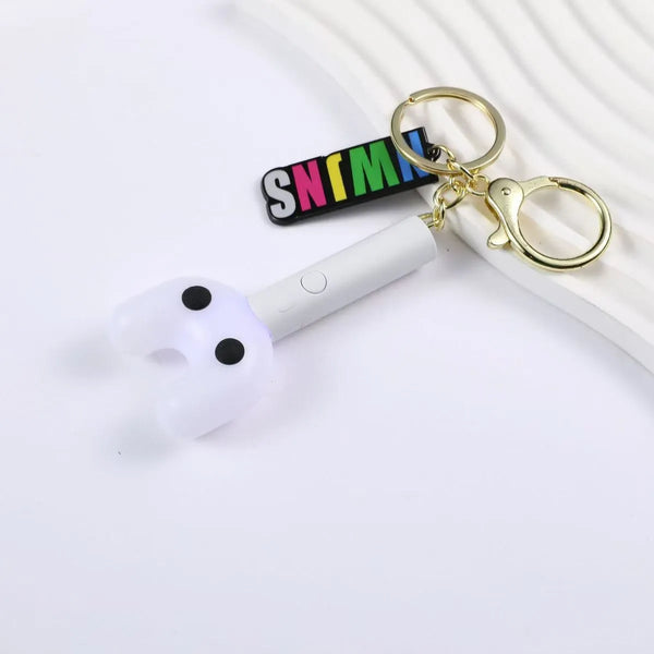NewJeans Binky Bong Mini Lightstick Keychain