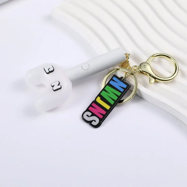NewJeans Binky Bong Mini Lightstick Keychain