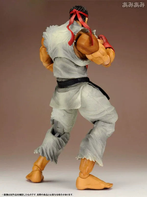 Play Arts Street Fighter IV Ryu Action Figure (25 cm)