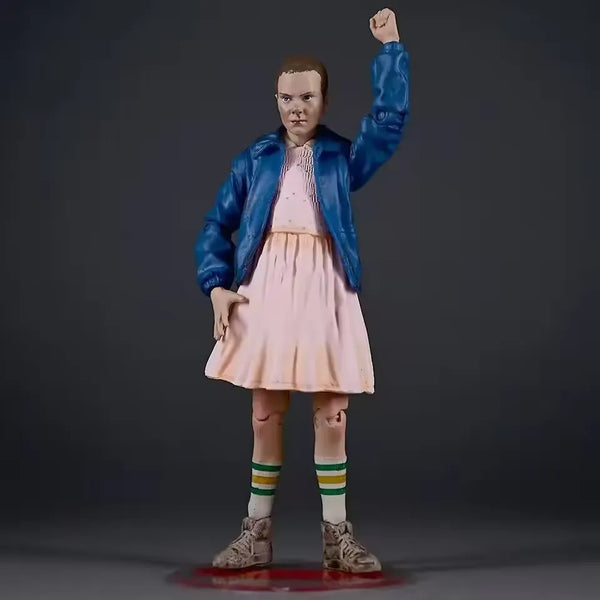 Stranger Things Eleven Retro Articulated Figurine (15 cm)