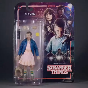 Stranger Things Eleven Retro Articulated Figurine (15 cm)