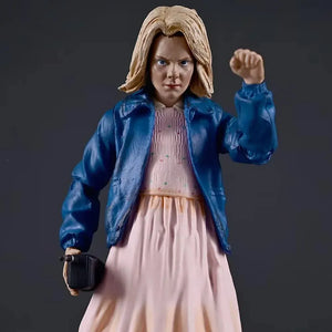 Stranger Things Eleven Retro Articulated Figurine (15 cm)