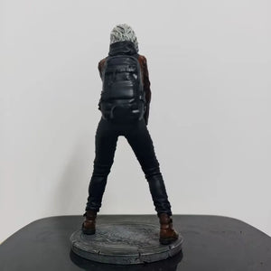 Resident Evil Leon and Grace Tactical Survivor Figure (21 cm)