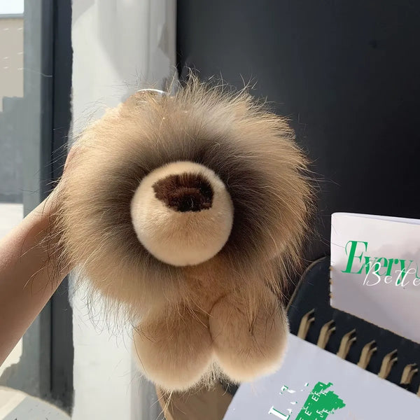 Safari Puff Premium Lion Charm