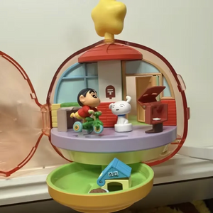 Crayon Shinchan Magnetic Rotating Blind Box