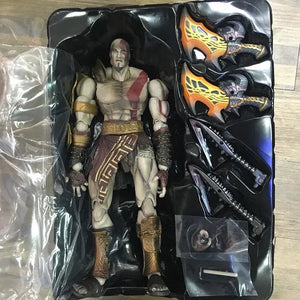 Play Arts Deluxe Edition God of War Kratos Figure (25 cm)