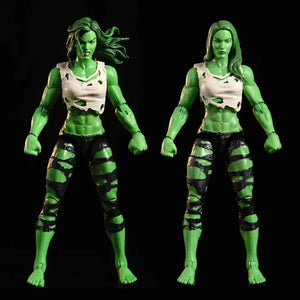 Legends Indestructible She-Hulk Figurine (15 cm)