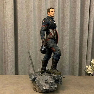 Captain America Ready to Fight Figurine (35 cm)