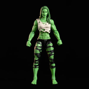 Legends Indestructible She-Hulk Figurine (15 cm)