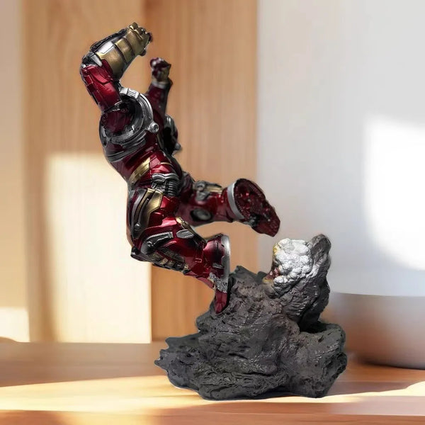 Battle Damaged Hulk Buster Smash Statue (55 cm)
