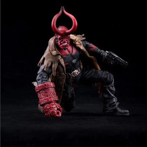 Hellboy Trenchcoat Style Action Figure (18 cm)