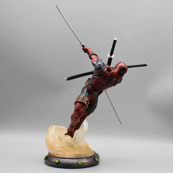 Deadpool Swords in Hand Figurine (36 cm)