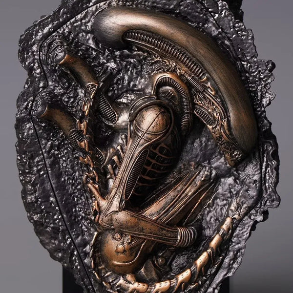 Alien Romulus Xenomorph Figure (14 cm)